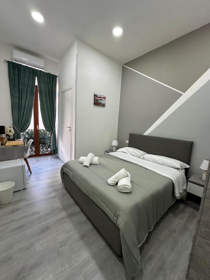 Garibaldi Guest House Napoli Ngoại thất bức ảnh